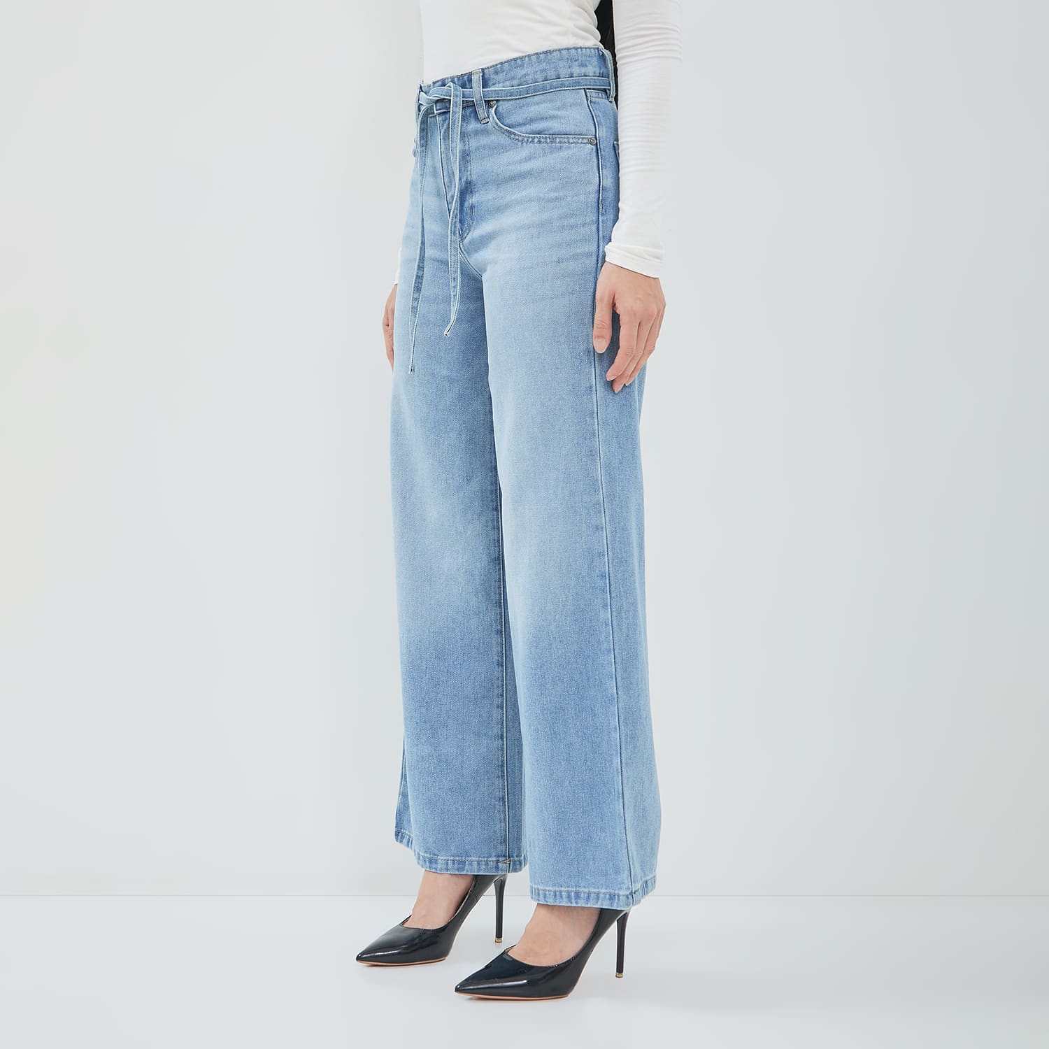 DUST Celana Loose Straight Jeans Lanika Light Blue (D.39170)