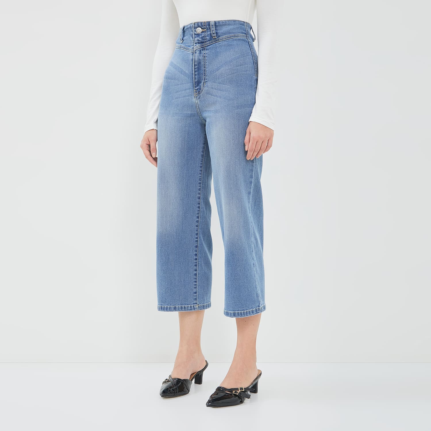 DUST Celana Cropped waistless Wide Leg Jeans Nayra Light Blue (D.39180)