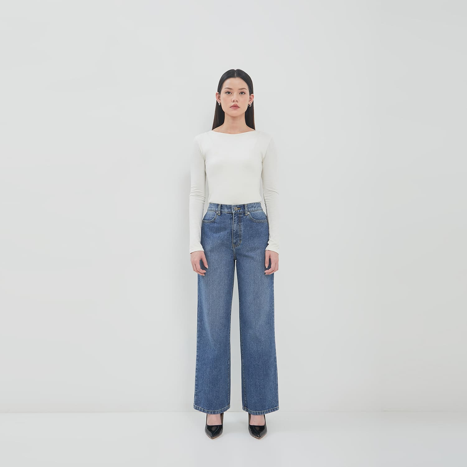 DUST Celana High Loose Jeans Sinra Light Blue Comfease (D.39192)