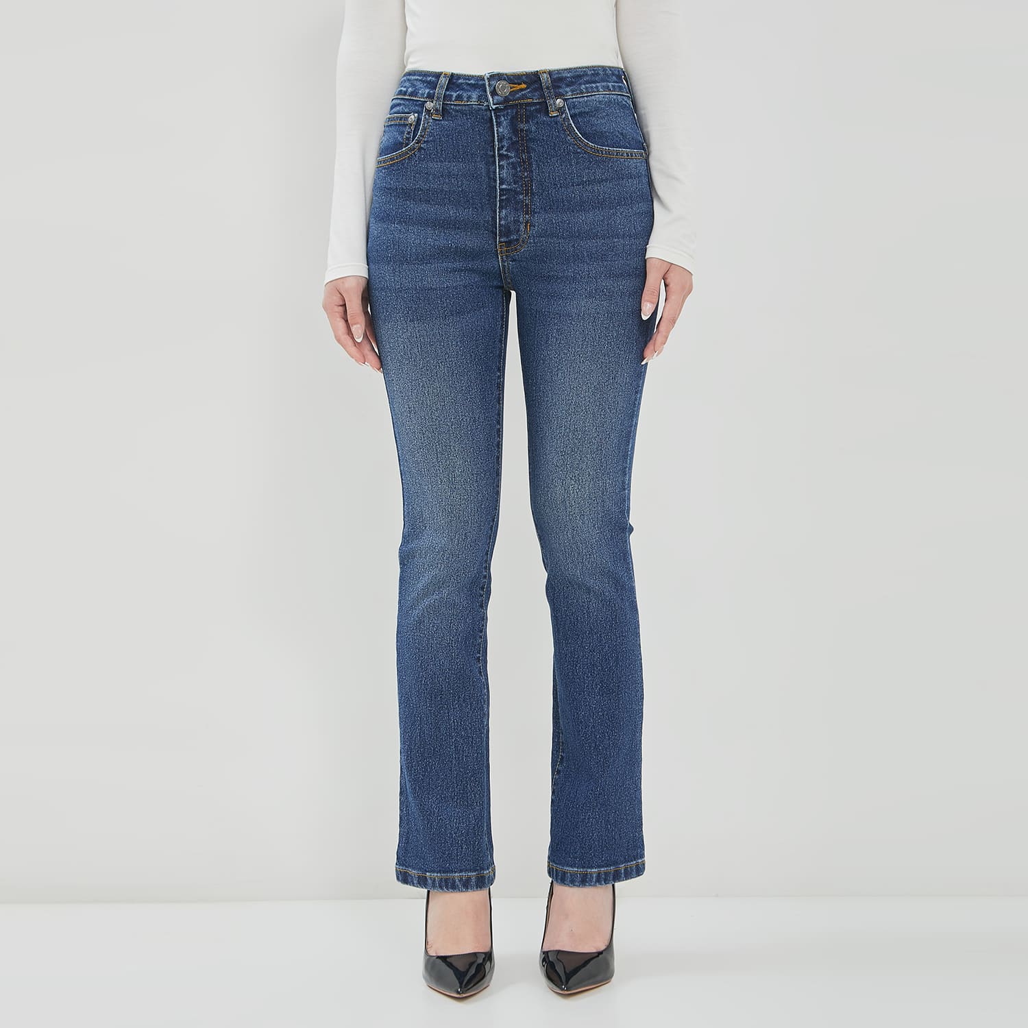 DUST Celana High Rise Bootcut Jeans Kalula Medium Dark Blue (D.31326)
