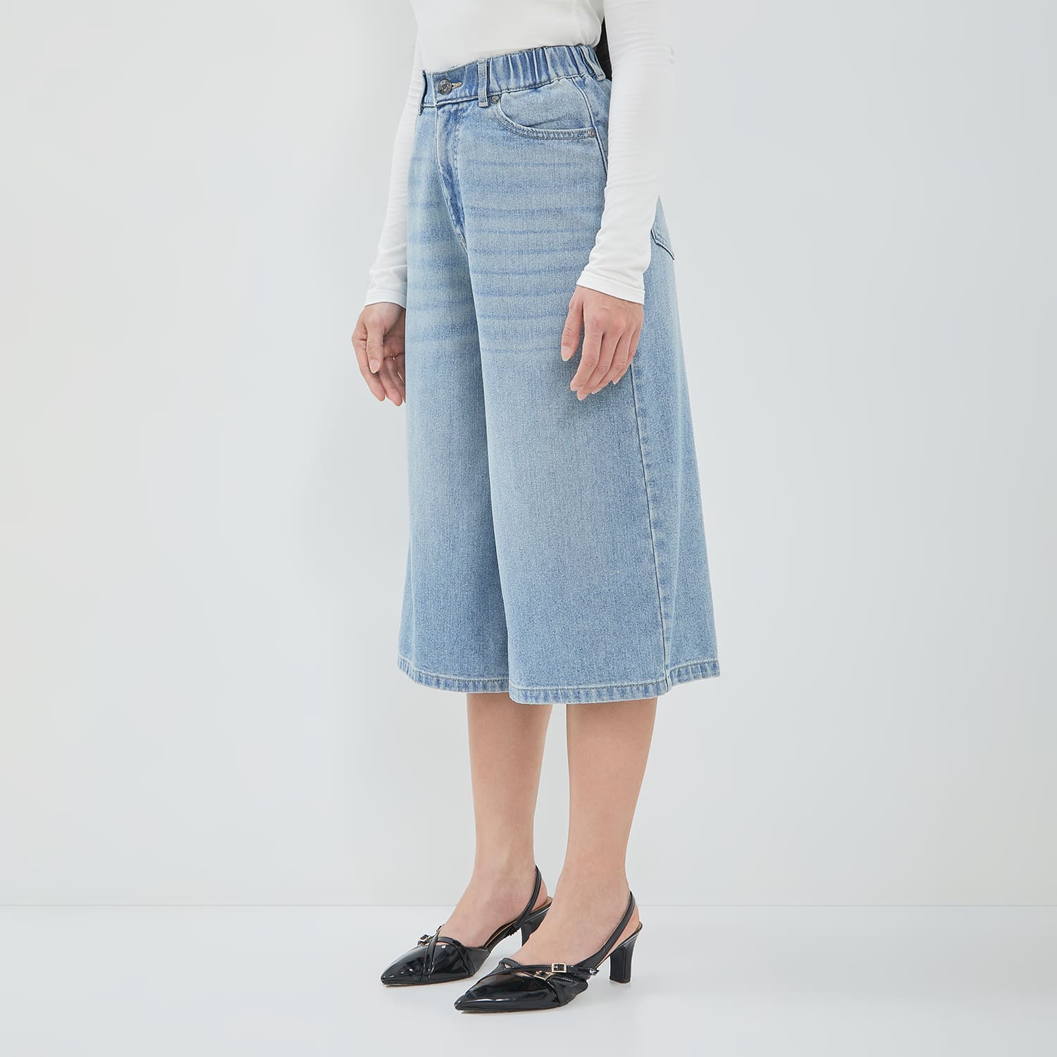 DUST Celana Baggy Jorts Denim Narumi Light Blue (D.3229)