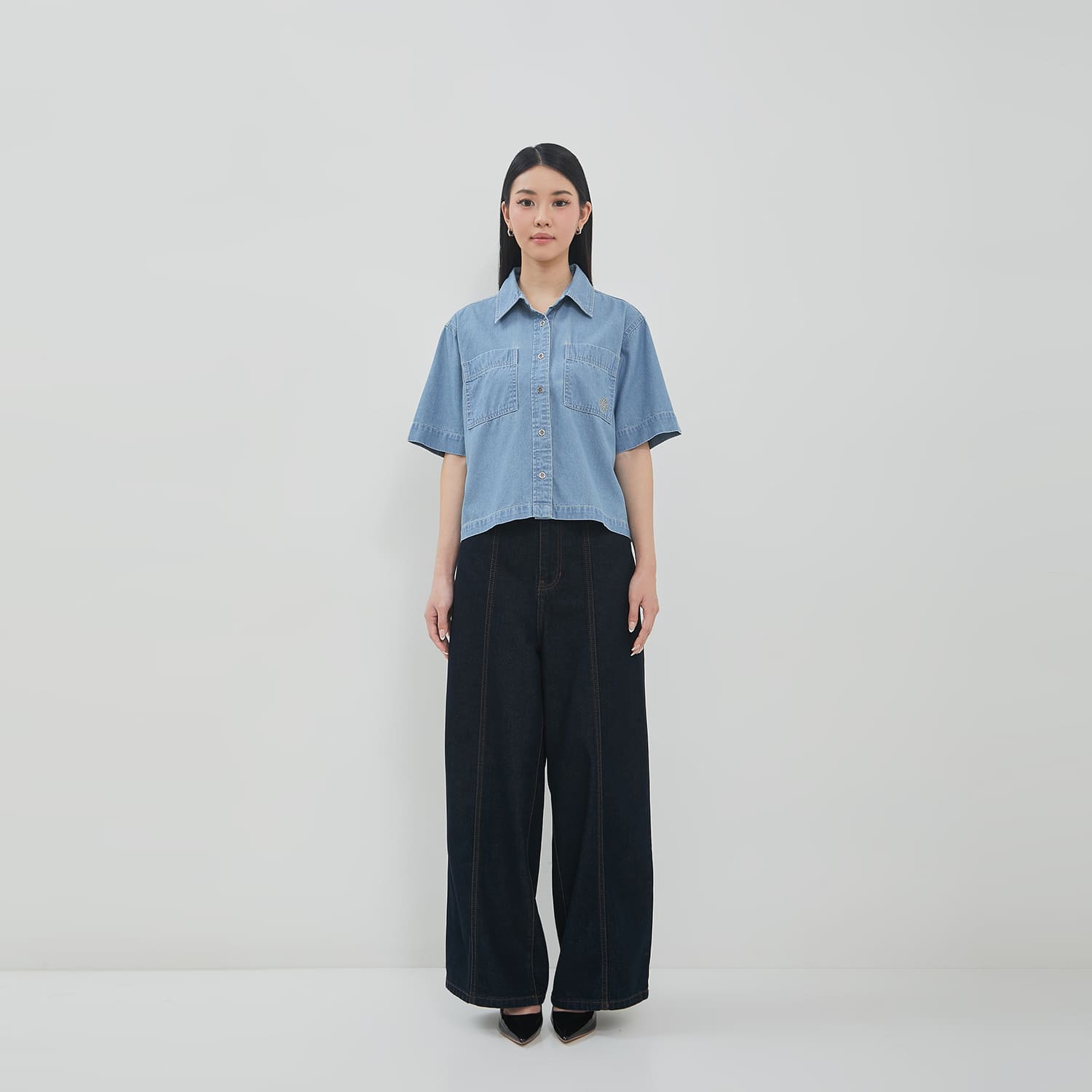 DUST Kemeja Denim Boxy Sinai Light Blue (D.14316)
