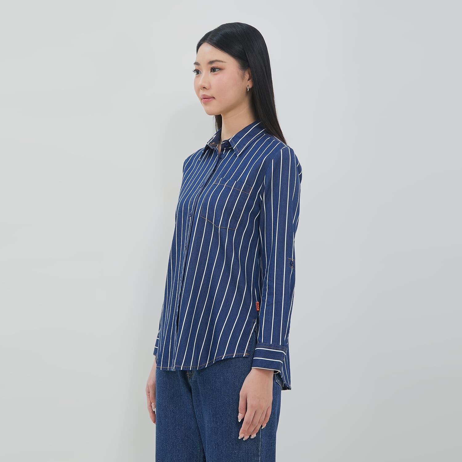 DUST Kemeja Denim Ansel Garis Biru (D.116566) 