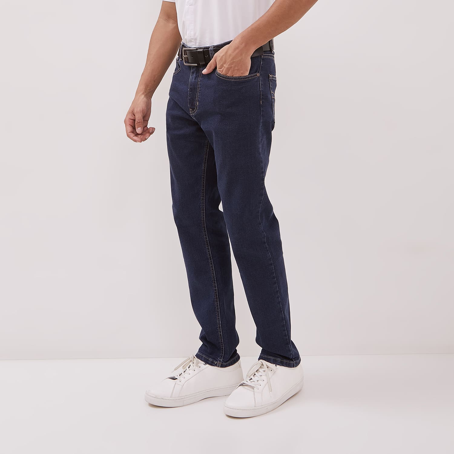 DUST Celana Straight Jeans Baril Medium Dark Blue (DM.3104)