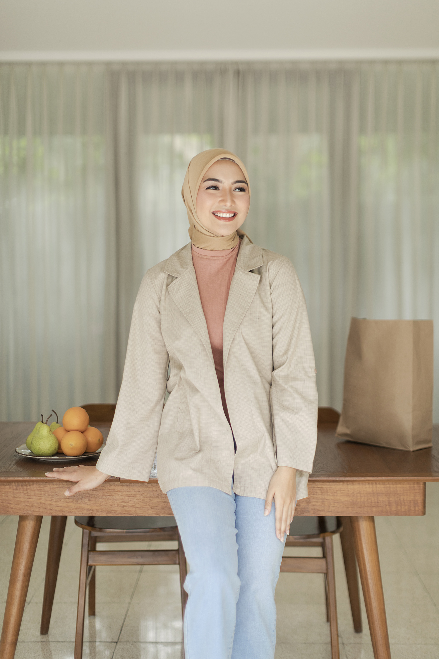 Citra Kirana For DUST Comfease
