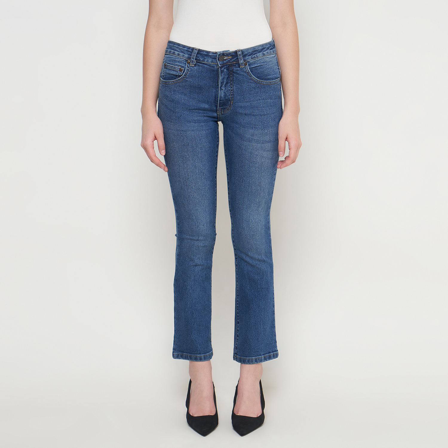 DUST Celana Mid Rise Bootcut Jeans Niara Blue (D. 31320)